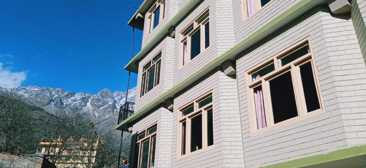 Mahima Sāngla Exterior foto